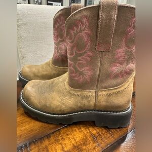 Ariat Women’s FatBaby Boots. Size 7. Barely Worn. Style 10000822